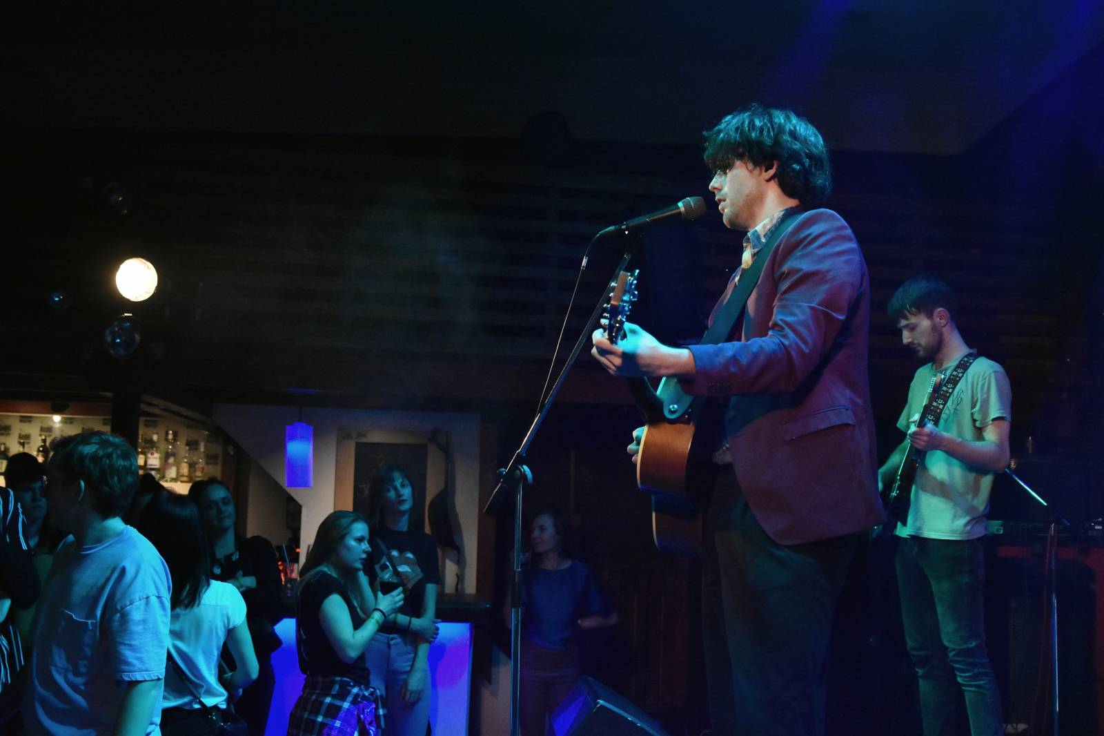 The Silver Spoons roztančili Plzeň, předskakovali jim Page Turners