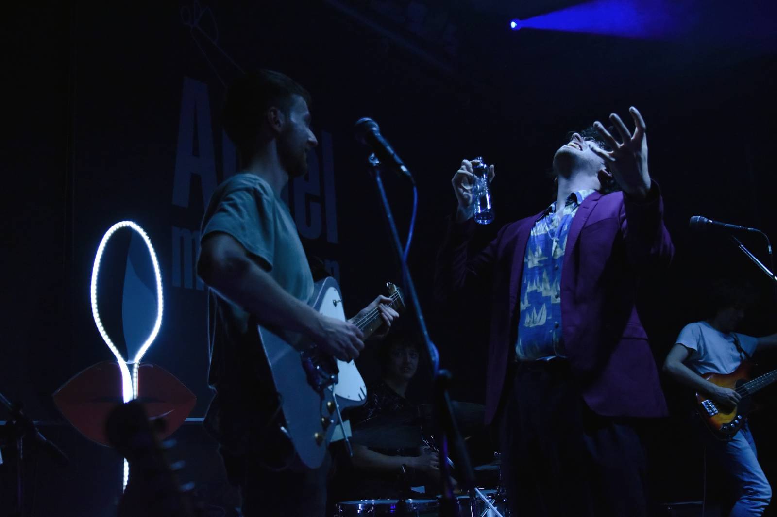 The Silver Spoons roztančili Plzeň, předskakovali jim Page Turners