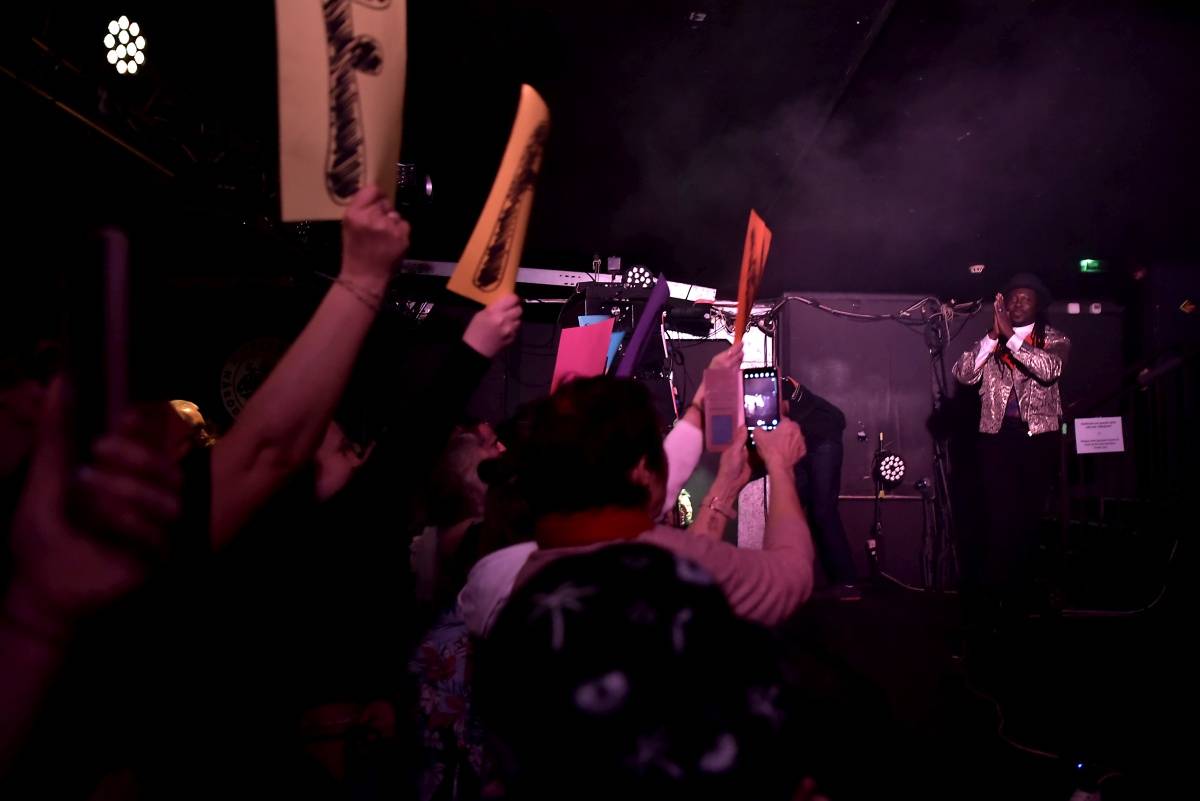 Faada Freddy přivezl do Rock Café v Praze směs gospelu, soulu, jazzu, reggae, popu a hip hopu