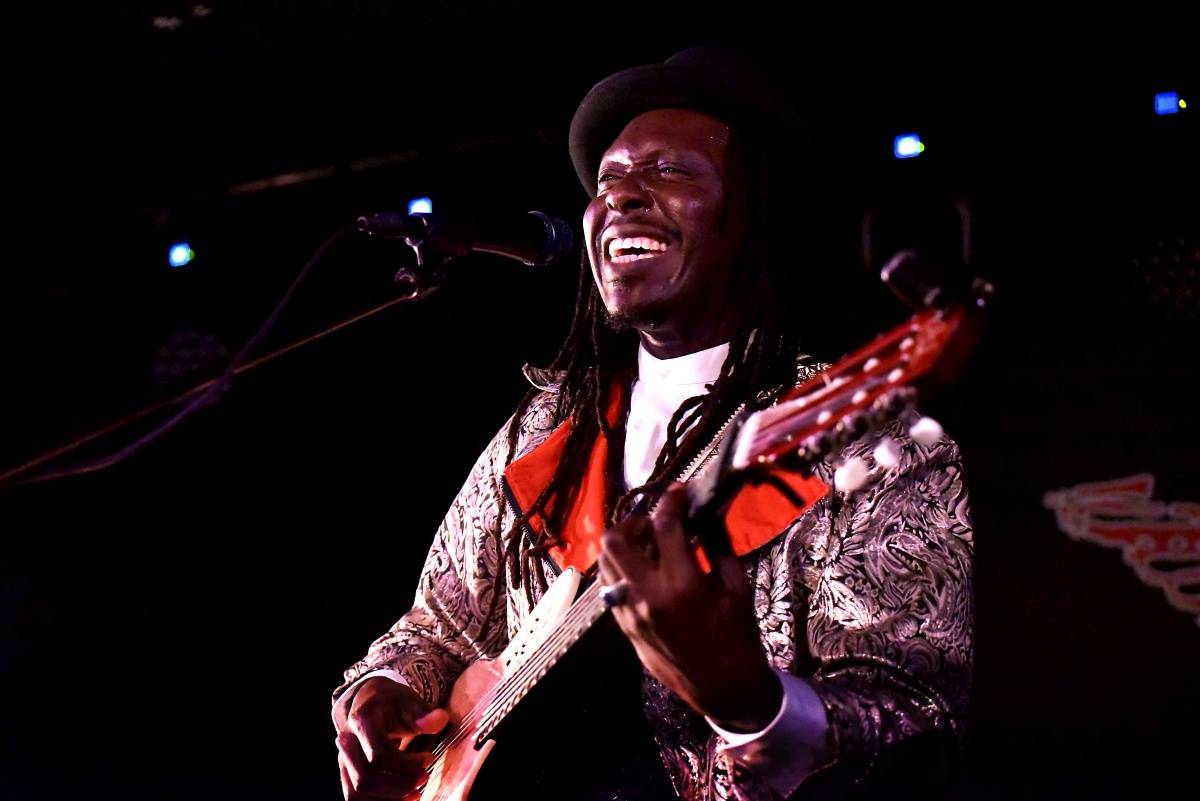 Faada Freddy přivezl do Rock Café v Praze směs gospelu, soulu, jazzu, reggae, popu a hip hopu