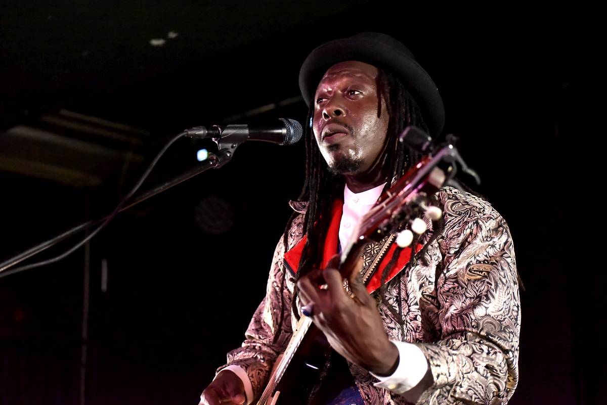 Faada Freddy přivezl do Rock Café v Praze směs gospelu, soulu, jazzu, reggae, popu a hip hopu