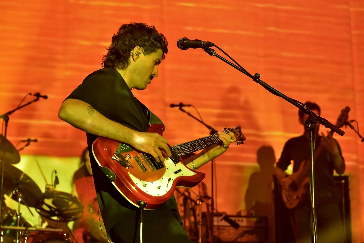 Pět nových alb si zasloužilo turné. Australští rockeři King Gizzard & The Lizard Wizard vyprodali pražskou Lucernu