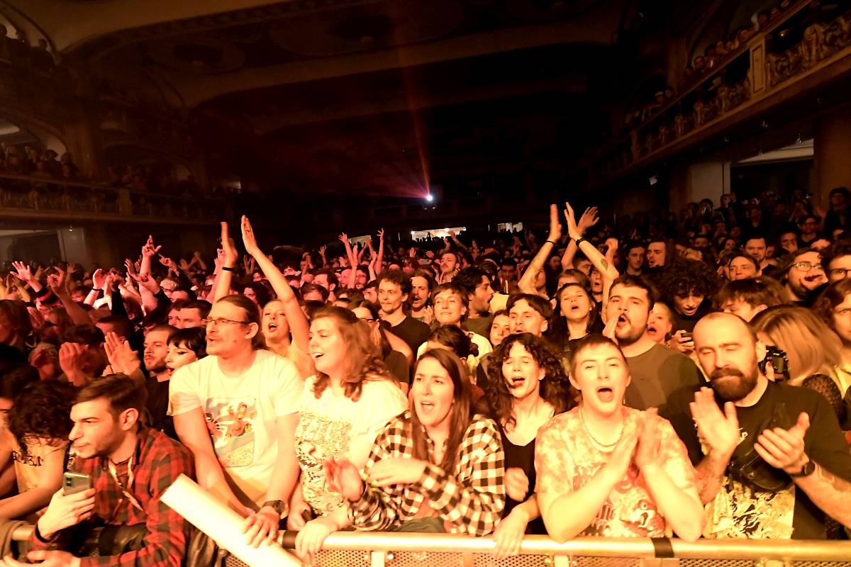 Pět nových alb si zasloužilo turné. Australští rockeři King Gizzard & The Lizard Wizard vyprodali pražskou Lucernu