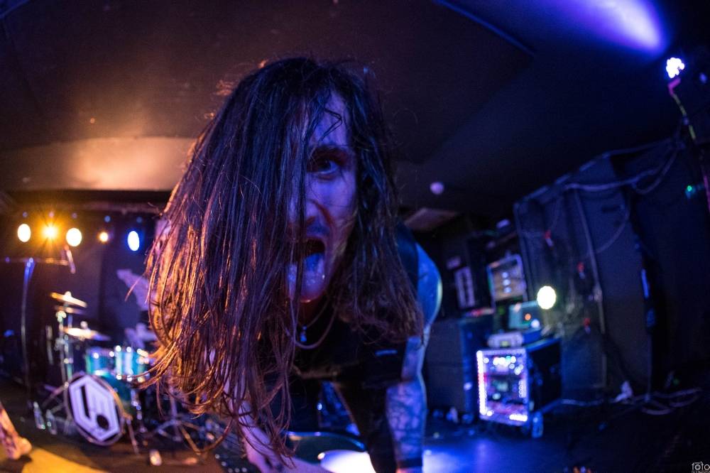 Pražským Rock Café se prohnala metalová bouře. Bloodywood nabili fanoušky energií