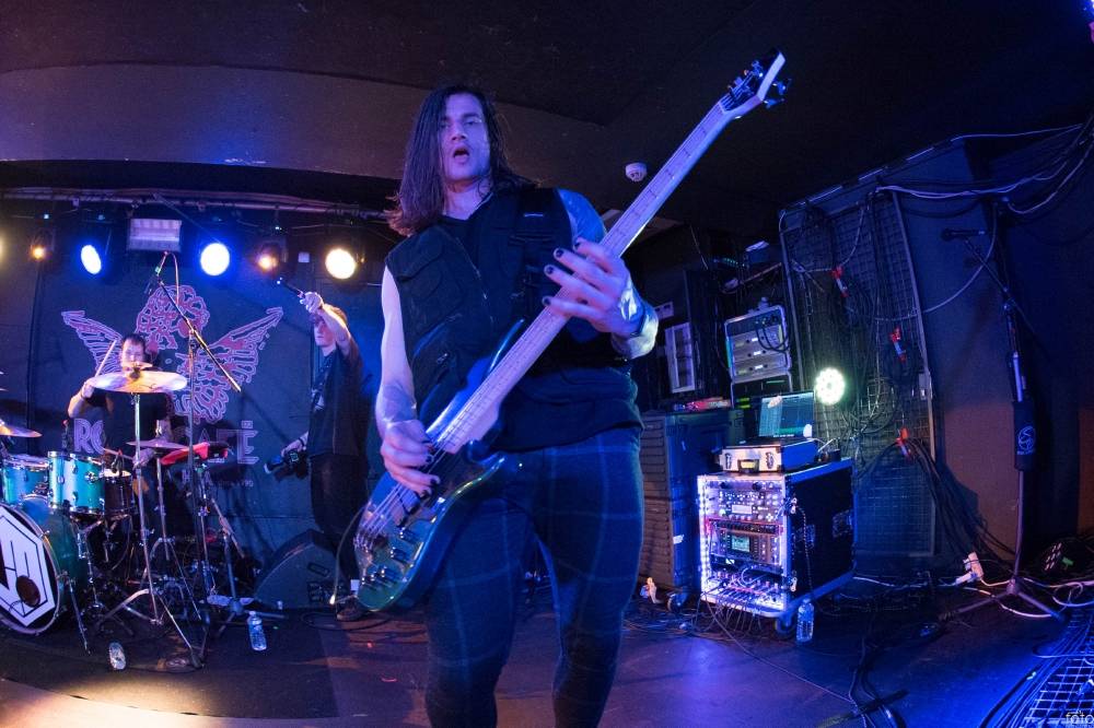 Pražským Rock Café se prohnala metalová bouře. Bloodywood nabili fanoušky energií