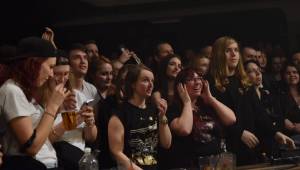 Civilní Obrana vyprodala pražský Lucerna Music Bar, jejími hosty byly Rybičky 48 a Denisa Nesvačilová