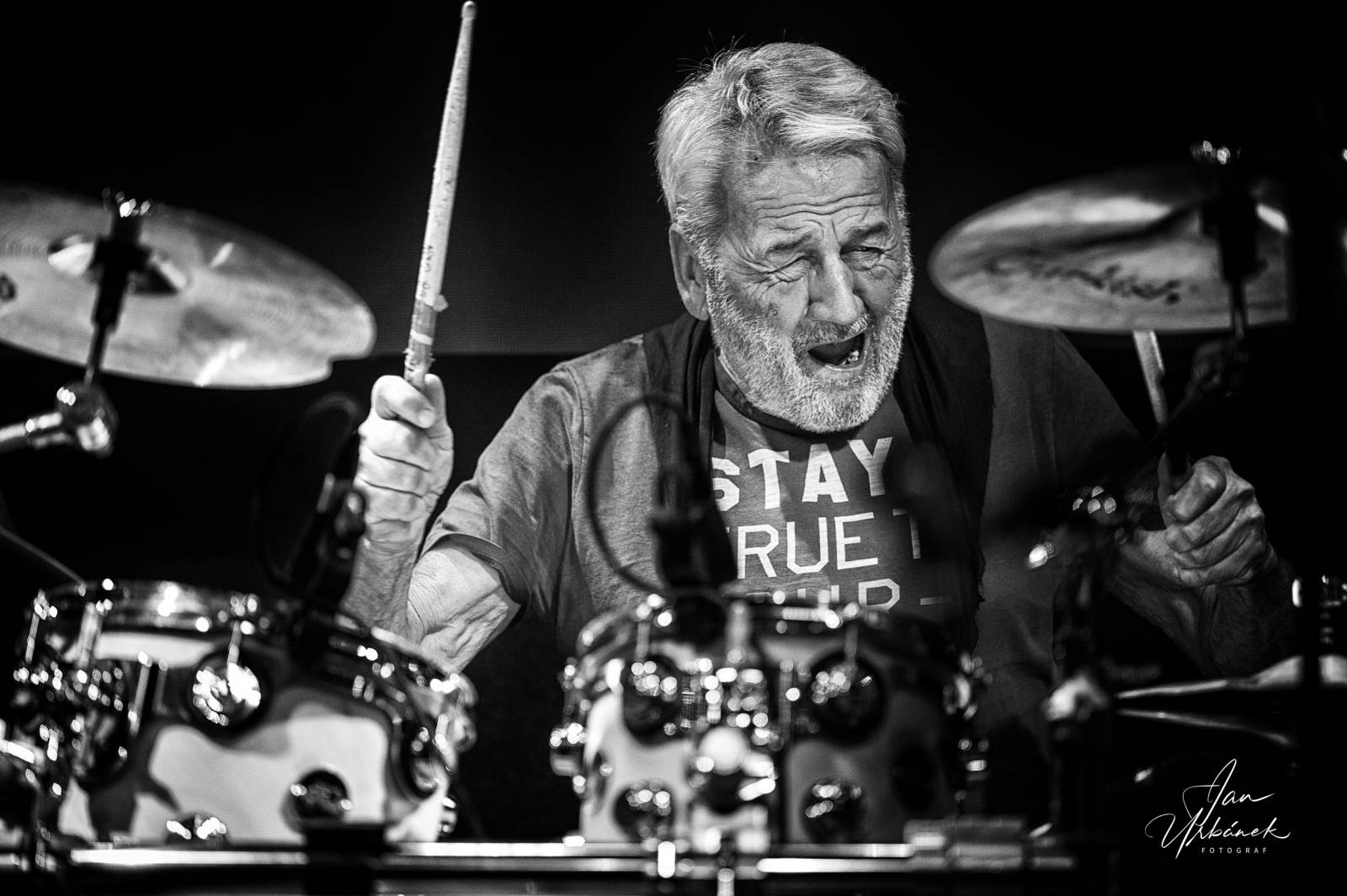 Progres 2 oslavili v pražském Lucerna Music Baru 55 let na scéně