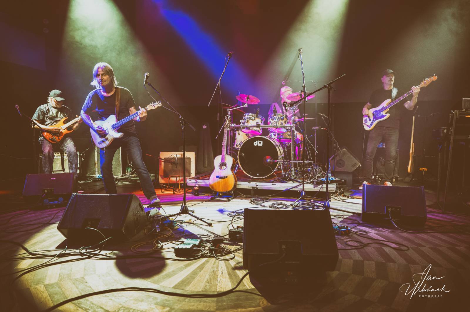 Progres 2 oslavili v pražském Lucerna Music Baru 55 let na scéně