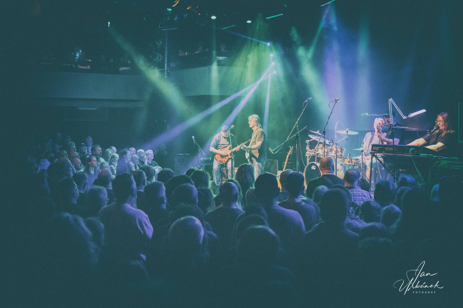 Progres 2 oslavili v pražském Lucerna Music Baru 55 let na scéně