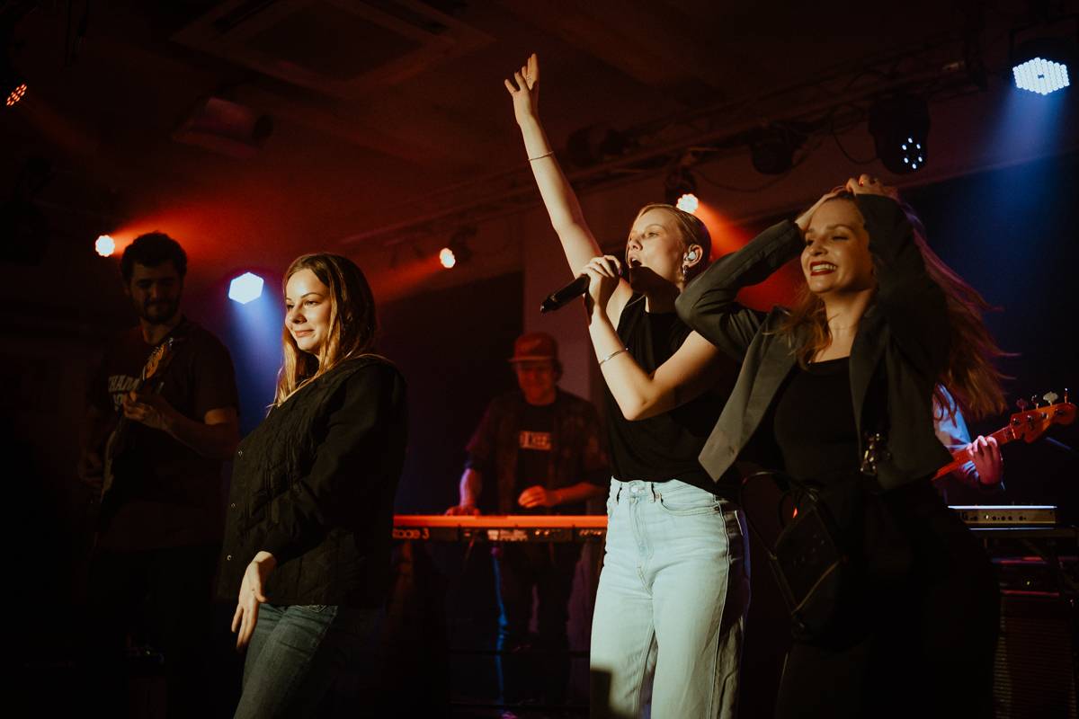 Annet X zakončila v Hradci Králové své turné