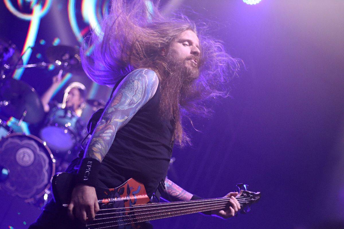 Do Brna dorazila Apocalyptica spolu s Epicou, Nothing Else Matters zpívala celá hala