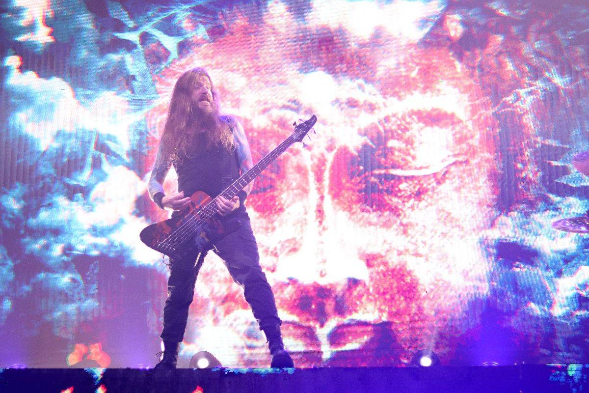 Do Brna dorazila Apocalyptica spolu s Epicou, Nothing Else Matters zpívala celá hala