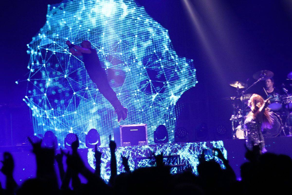 Do Brna dorazila Apocalyptica spolu s Epicou, Nothing Else Matters zpívala celá hala