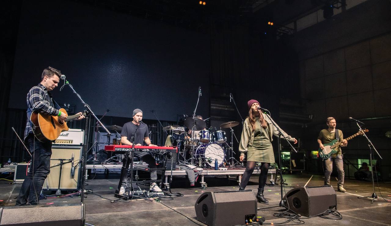 ONLINE: Žebřík rozdá 28 cen. Podívejte se na přípravy a do zákulisí akce