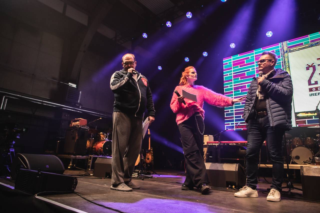 ONLINE: Žebřík rozdá 28 cen. Podívejte se na přípravy a do zákulisí akce