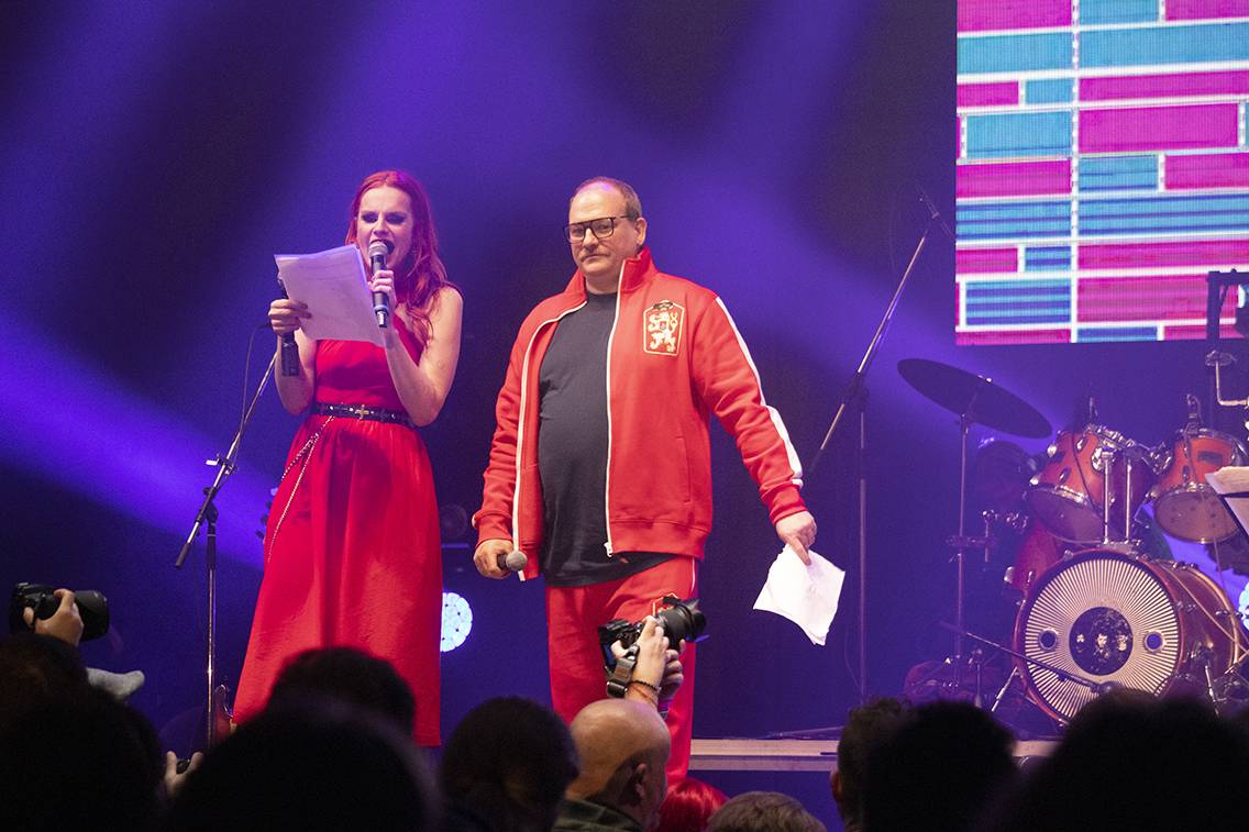 Michal Pavlíček si na Žebříku převzal speciální cenu a pokřtil čtyřdiskovou kompilaci Faces