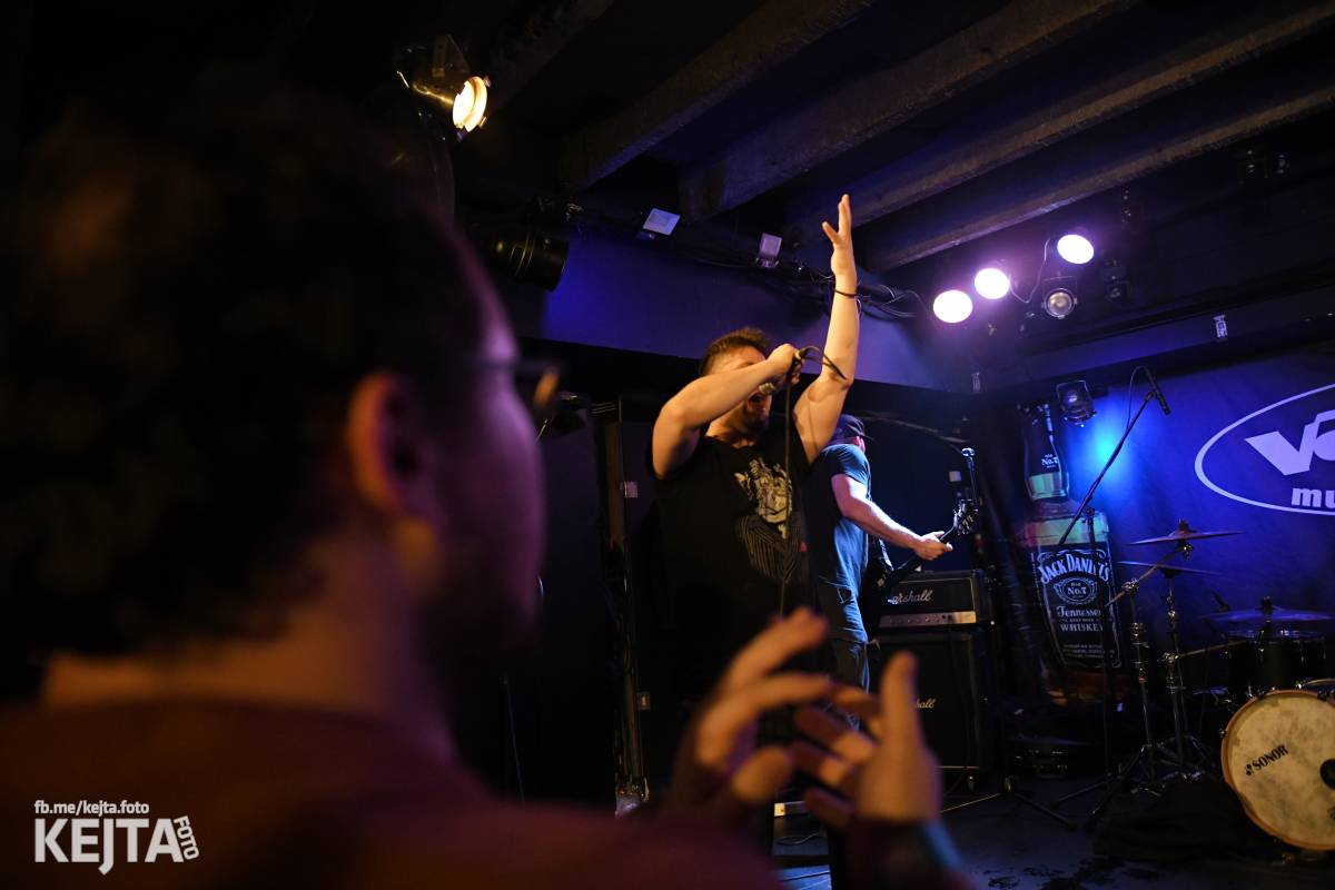 Punková smršť. Do Vagonu dorazili Punk Floid a Volant