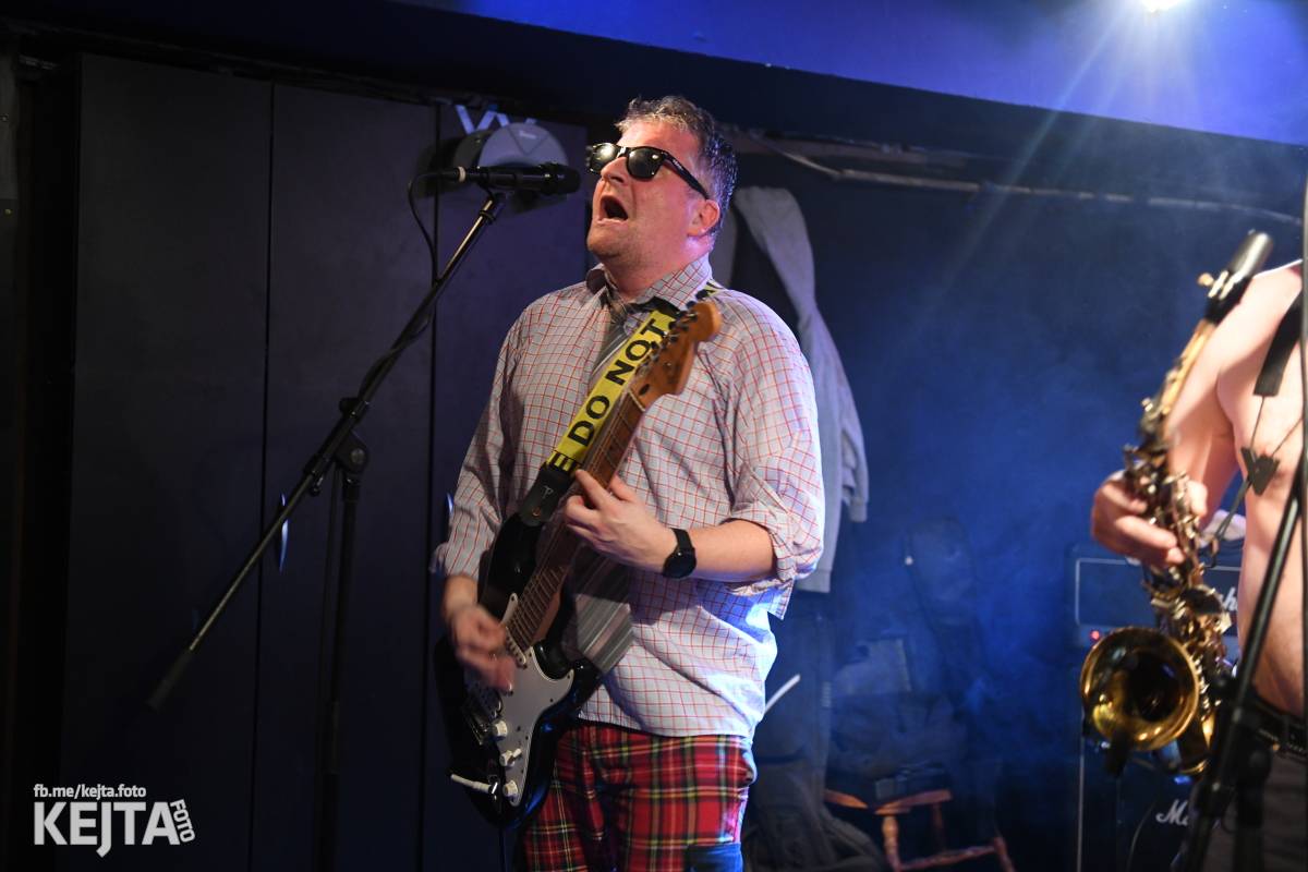 Punková smršť. Do Vagonu dorazili Punk Floid a Volant