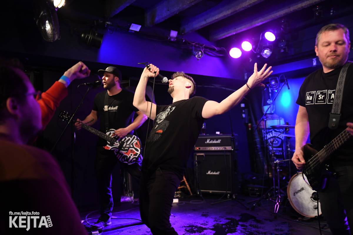 Punková smršť. Do Vagonu dorazili Punk Floid a Volant