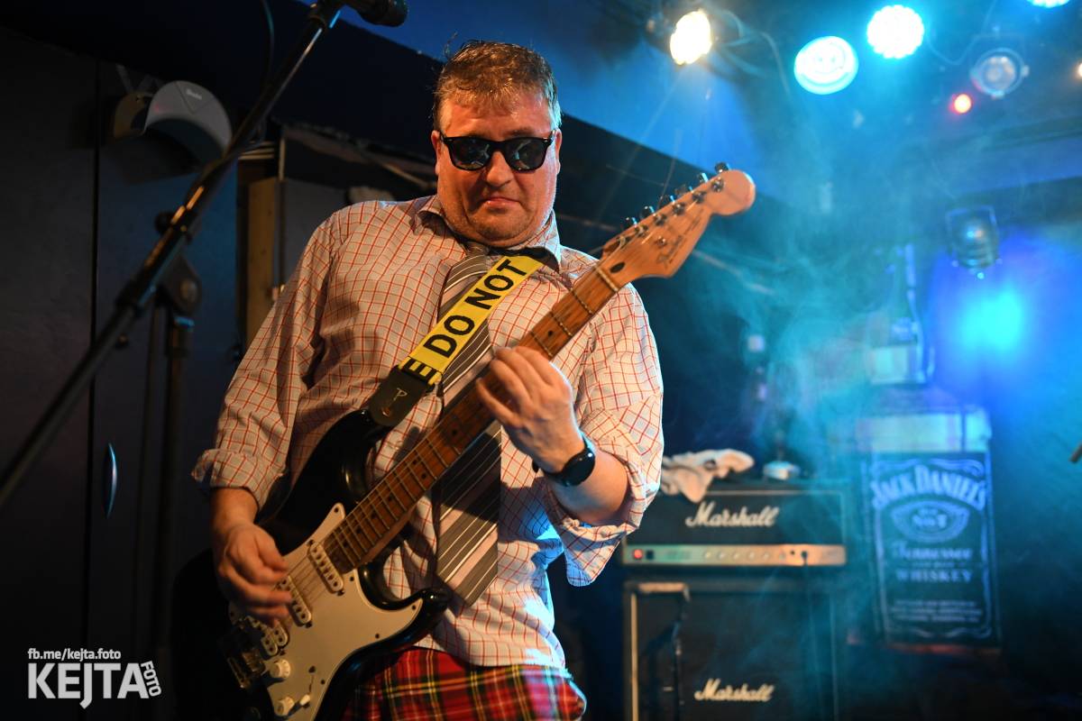 Punková smršť. Do Vagonu dorazili Punk Floid a Volant