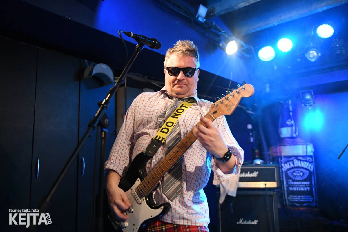 Punková smršť. Do Vagonu dorazili Punk Floid a Volant