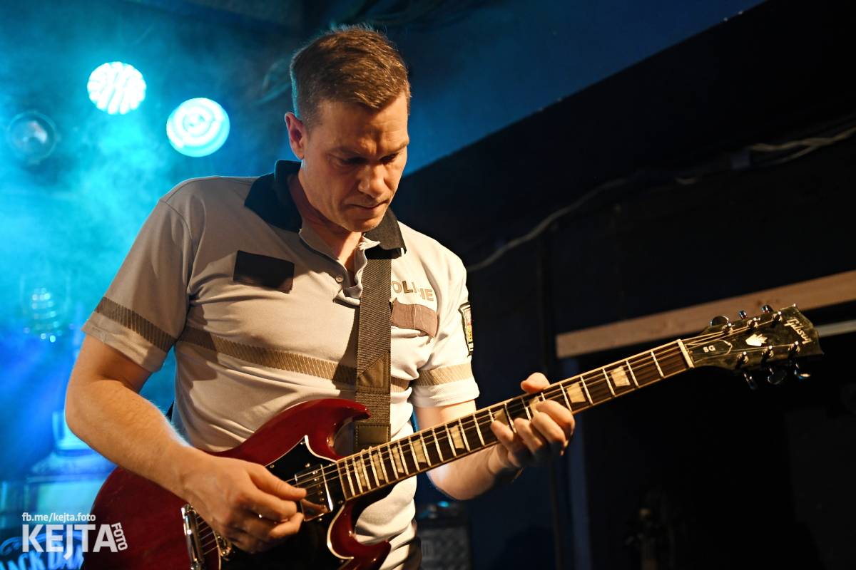 Punková smršť. Do Vagonu dorazili Punk Floid a Volant