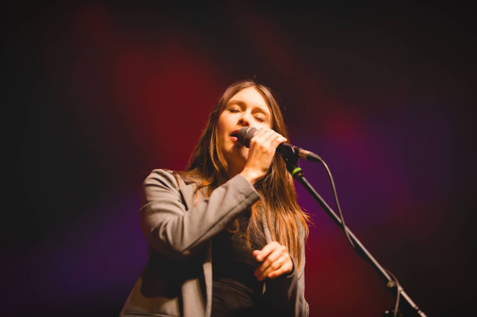 Plzeň se dotkla hvězd. Pozvání na Žebřík přijali Vilém Čok, Bára Basiková i Kamil Střihavka