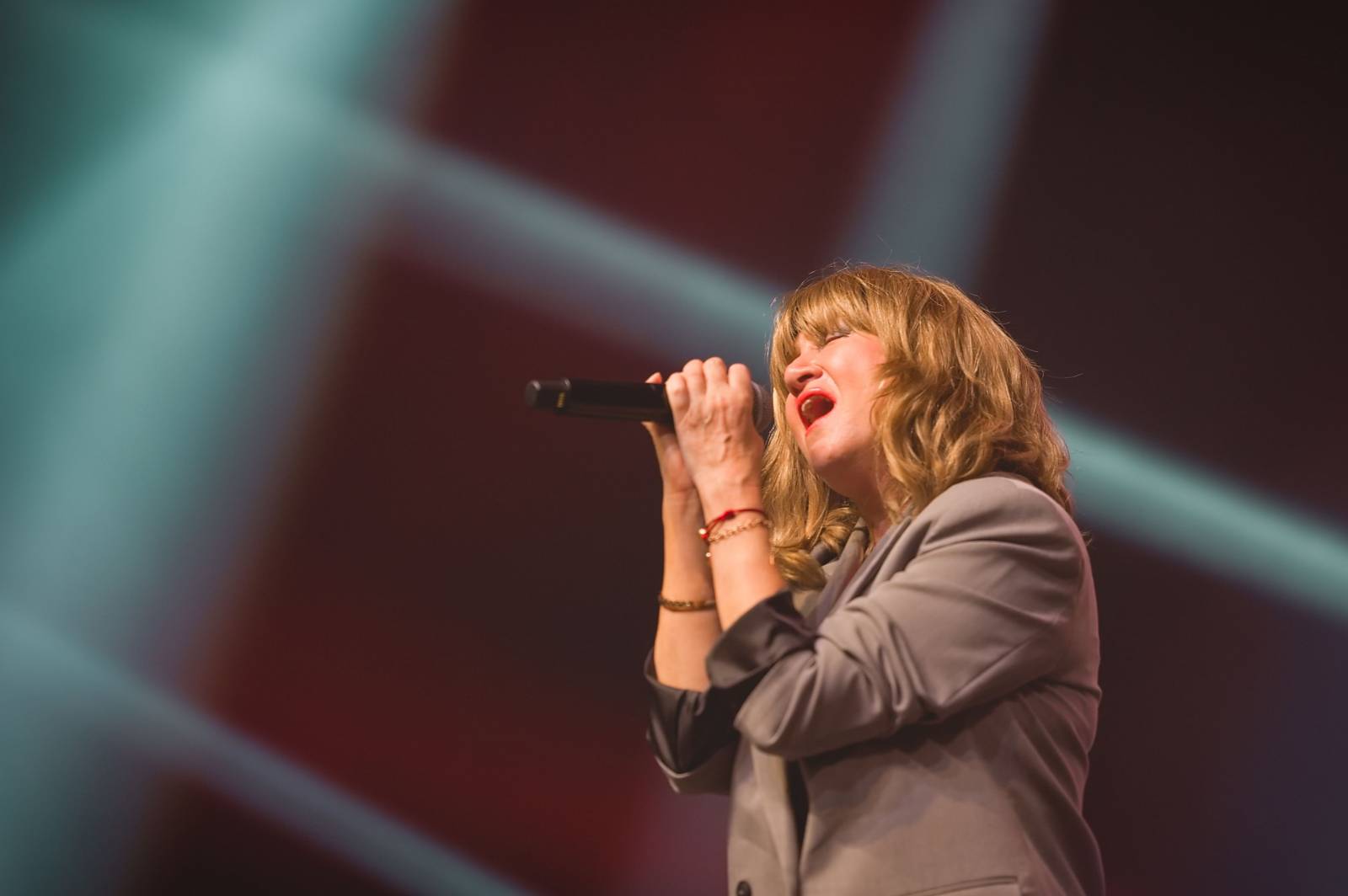 Plzeň se dotkla hvězd. Pozvání na Žebřík přijali Vilém Čok, Bára Basiková i Kamil Střihavka