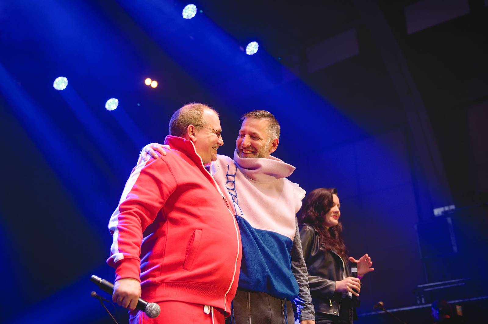 Plzeň se dotkla hvězd. Pozvání na Žebřík přijali Vilém Čok, Bára Basiková i Kamil Střihavka