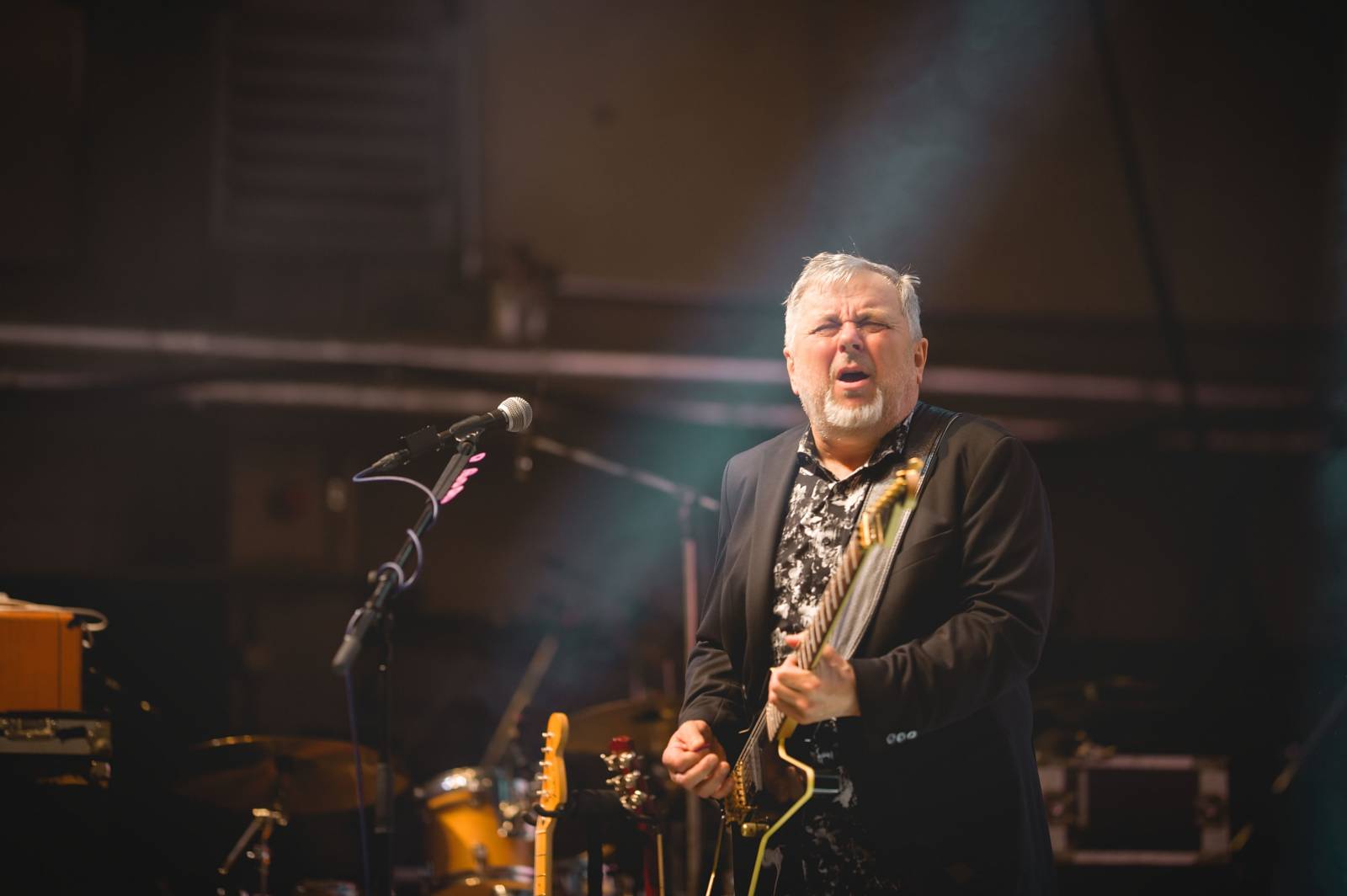 Plzeň se dotkla hvězd. Pozvání na Žebřík přijali Vilém Čok, Bára Basiková i Kamil Střihavka