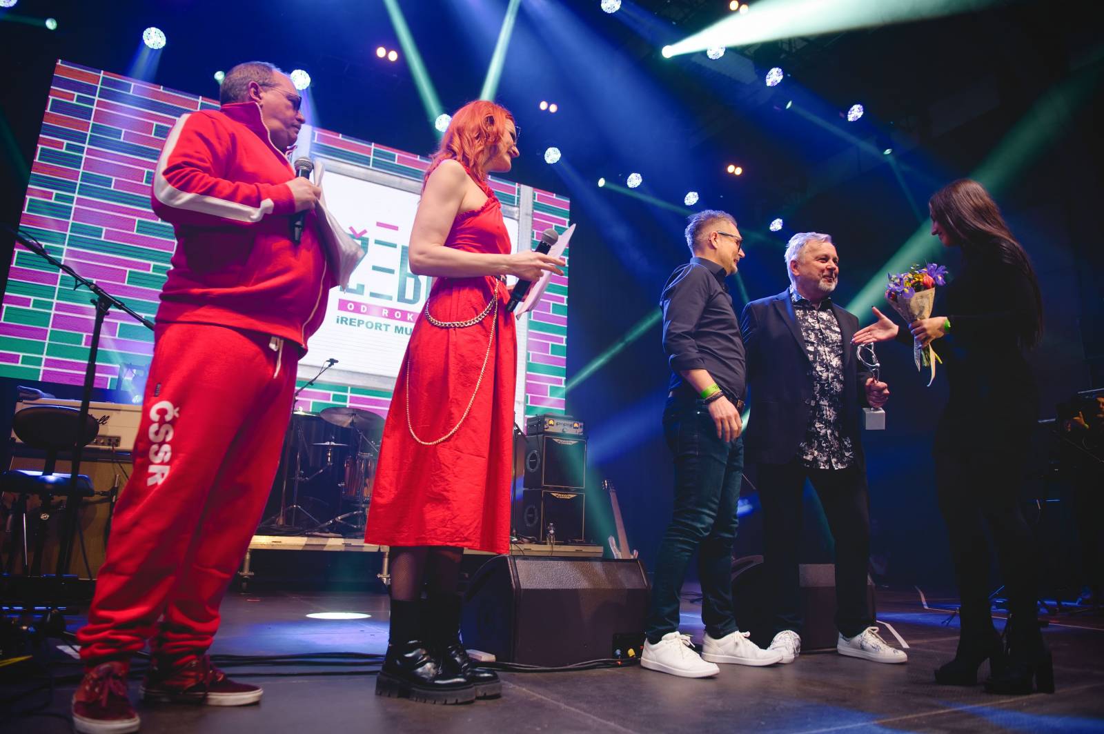 Plzeň se dotkla hvězd. Pozvání na Žebřík přijali Vilém Čok, Bára Basiková i Kamil Střihavka