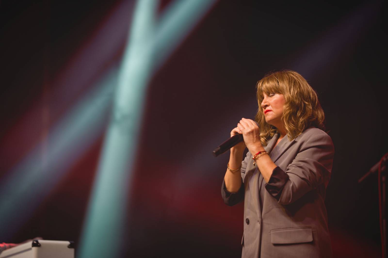 Plzeň se dotkla hvězd. Pozvání na Žebřík přijali Vilém Čok, Bára Basiková i Kamil Střihavka