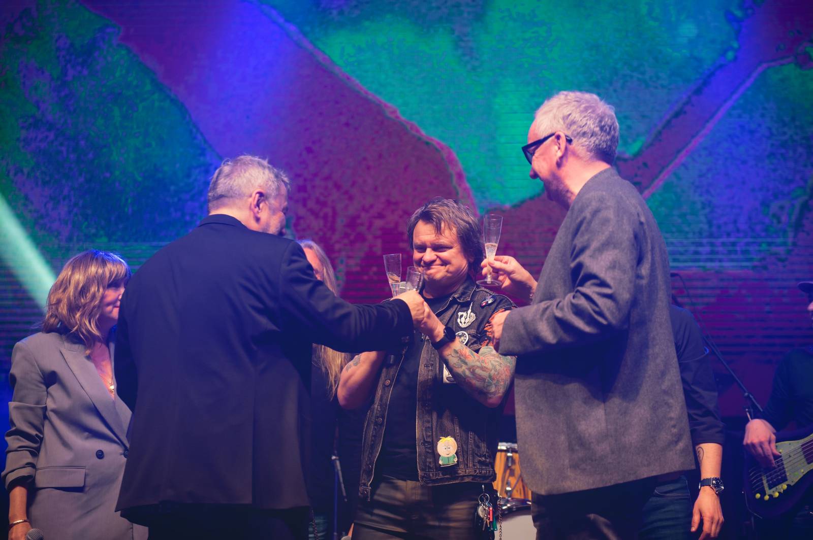 Plzeň se dotkla hvězd. Pozvání na Žebřík přijali Vilém Čok, Bára Basiková i Kamil Střihavka