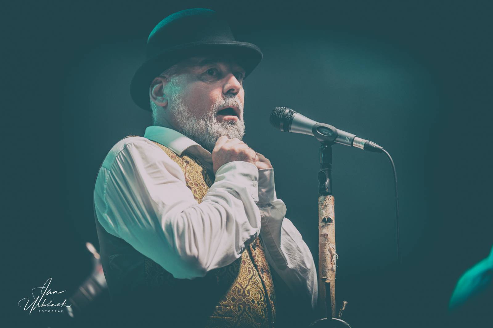 Pivní spršky i hromadné pogo. Trautenberk a Cocotte Minute dorazili do České Lípy