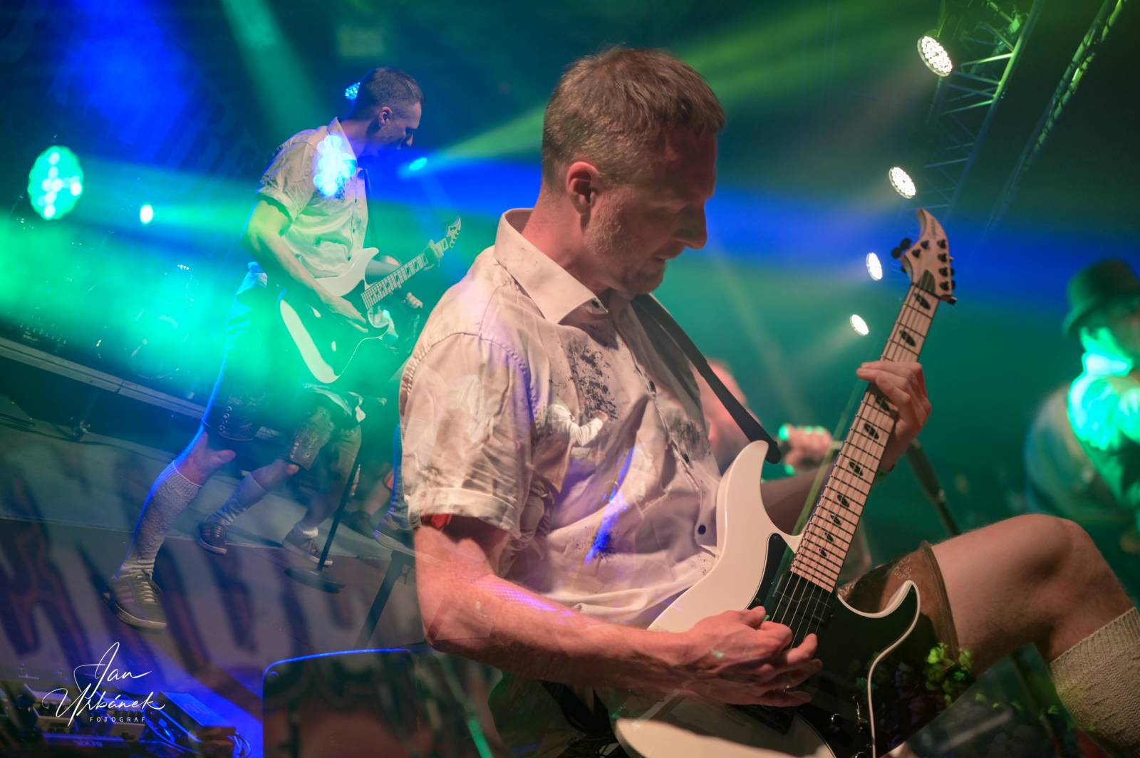 Pivní spršky i hromadné pogo. Trautenberk a Cocotte Minute dorazili do České Lípy