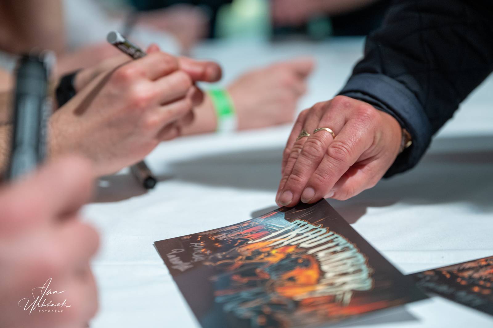 Pivní spršky i hromadné pogo. Trautenberk a Cocotte Minute dorazili do České Lípy