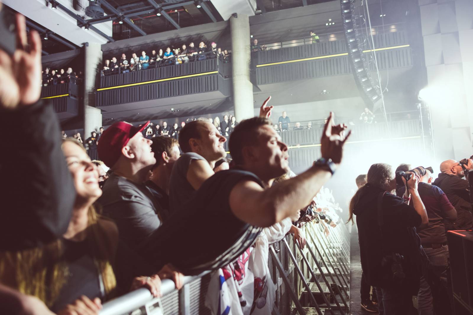 Limp Bizkit si v Praze napravili svou reputaci. Koncert ve Foru Karlín vyprodali