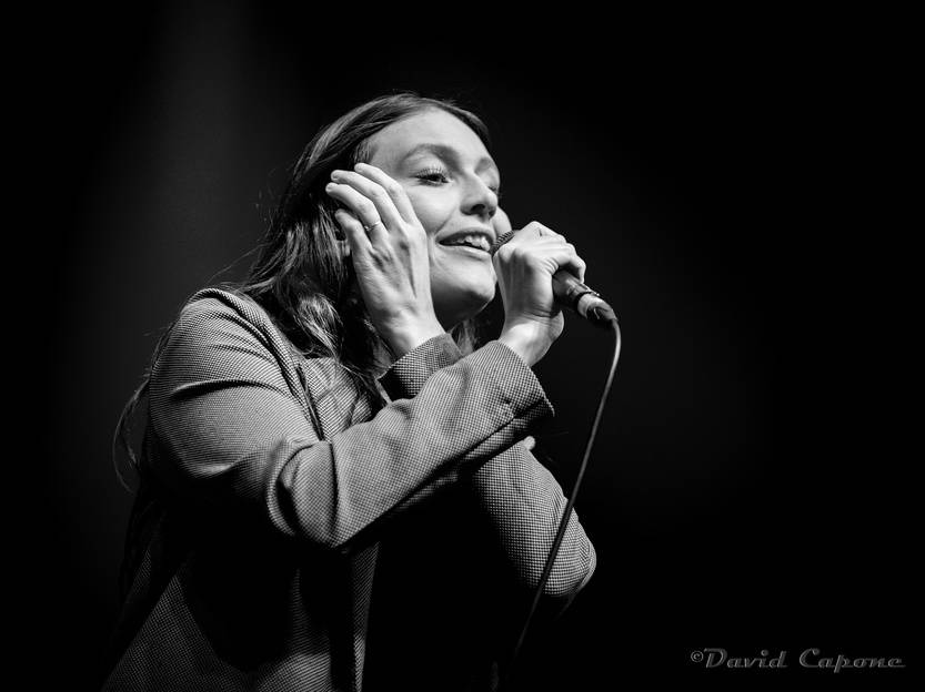 Žebřík zahájila Kateřina Marie Tichá s Bandjeez, mezi zpěvačkami skončila třetí