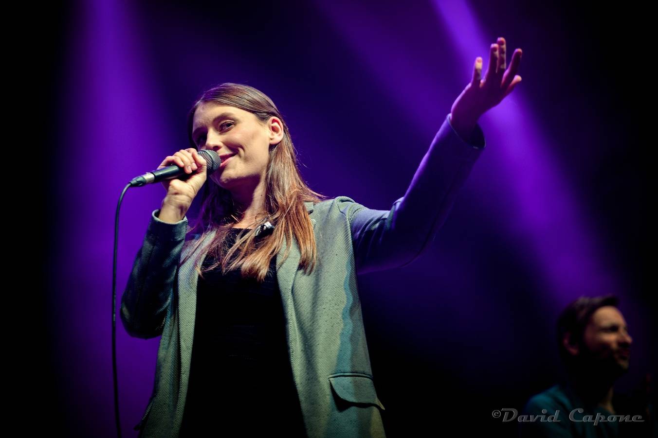 Žebřík zahájila Kateřina Marie Tichá s Bandjeez, mezi zpěvačkami skončila třetí