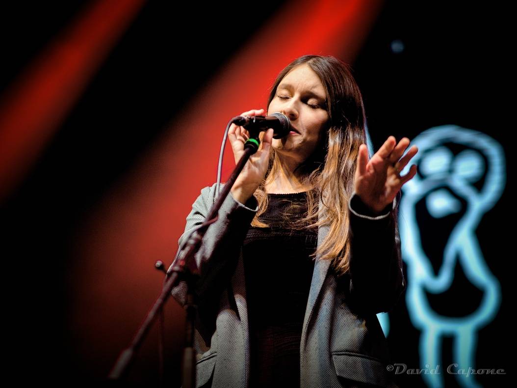Žebřík zahájila Kateřina Marie Tichá s Bandjeez, mezi zpěvačkami skončila třetí