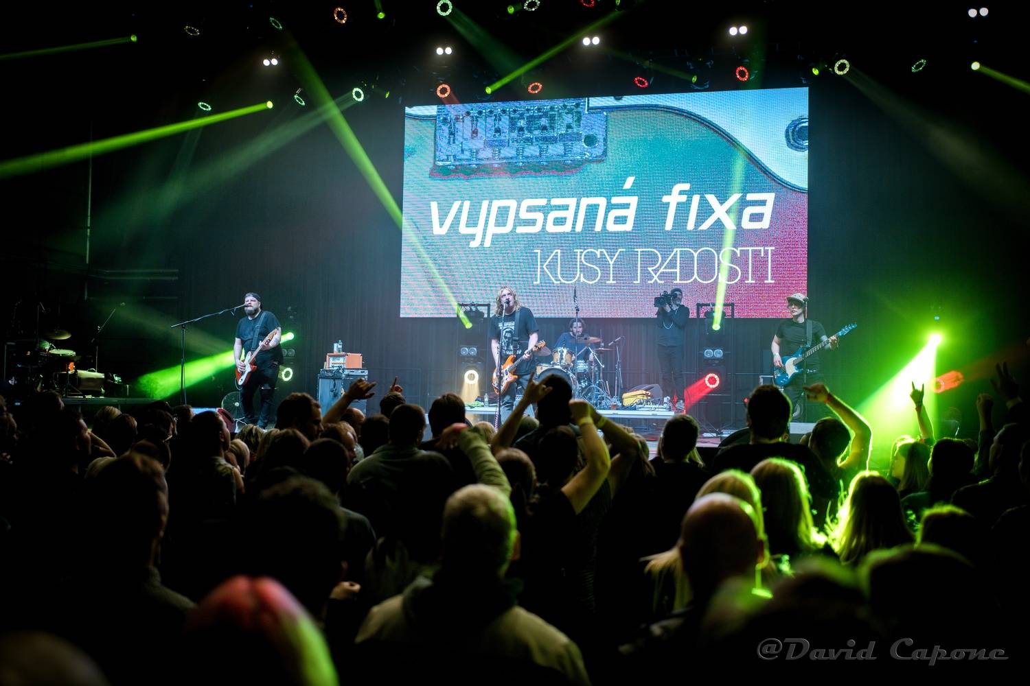 Vypsaná fiXa na Žebříku sbírala ceny za Kusy radosti, večer uzavřela Znouzectnost