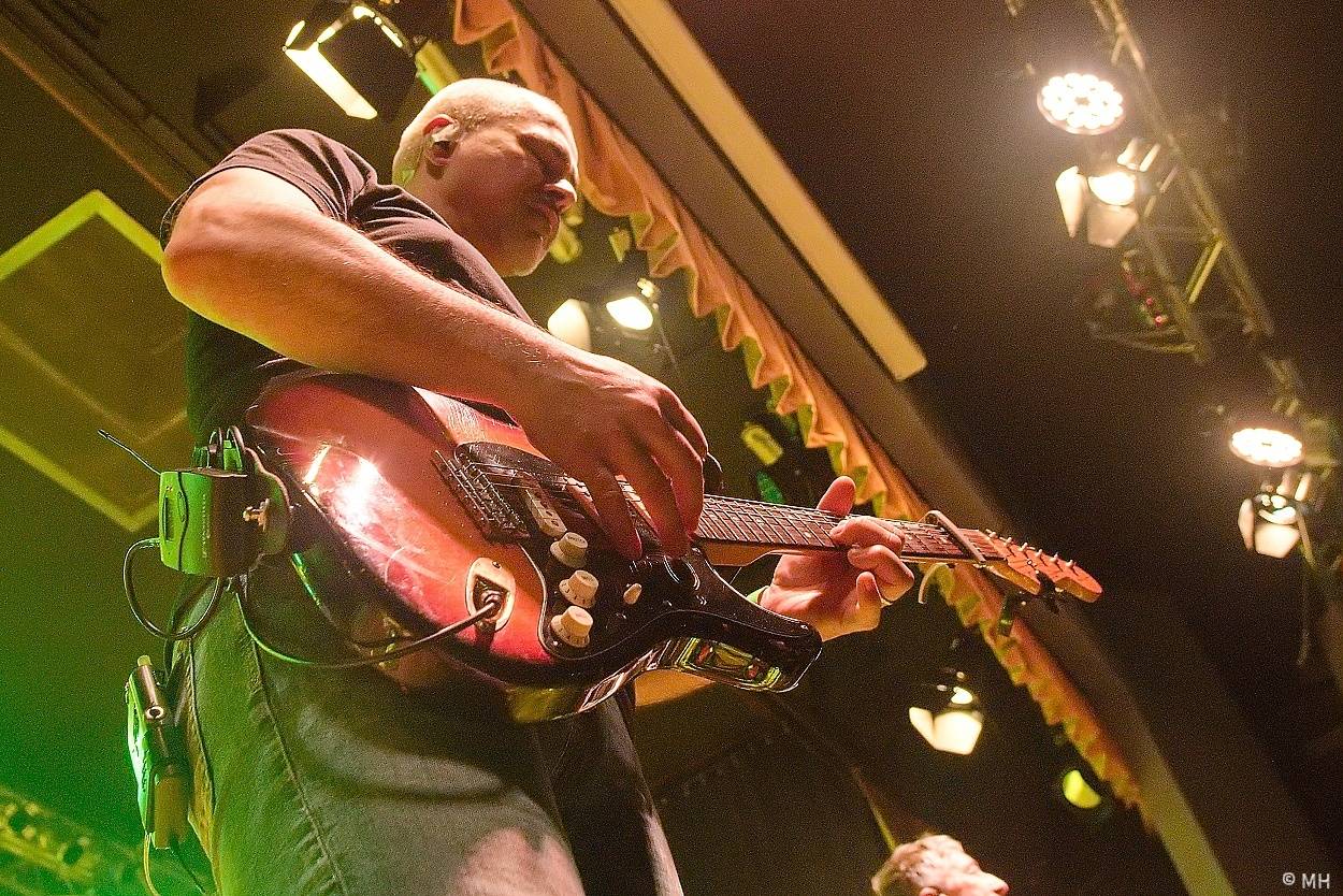 Mňága a Žďorp zahrála v Plzni, našla si tam sborové zpěvačky