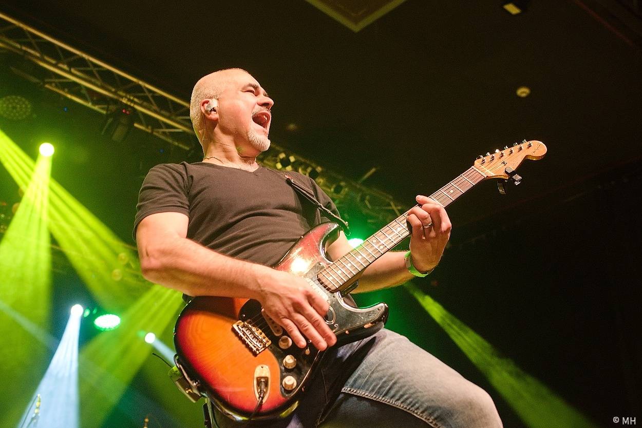 Mňága a Žďorp zahrála v Plzni, našla si tam sborové zpěvačky