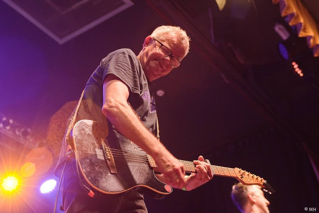 Mňága a Žďorp zahrála v Plzni, našla si tam sborové zpěvačky