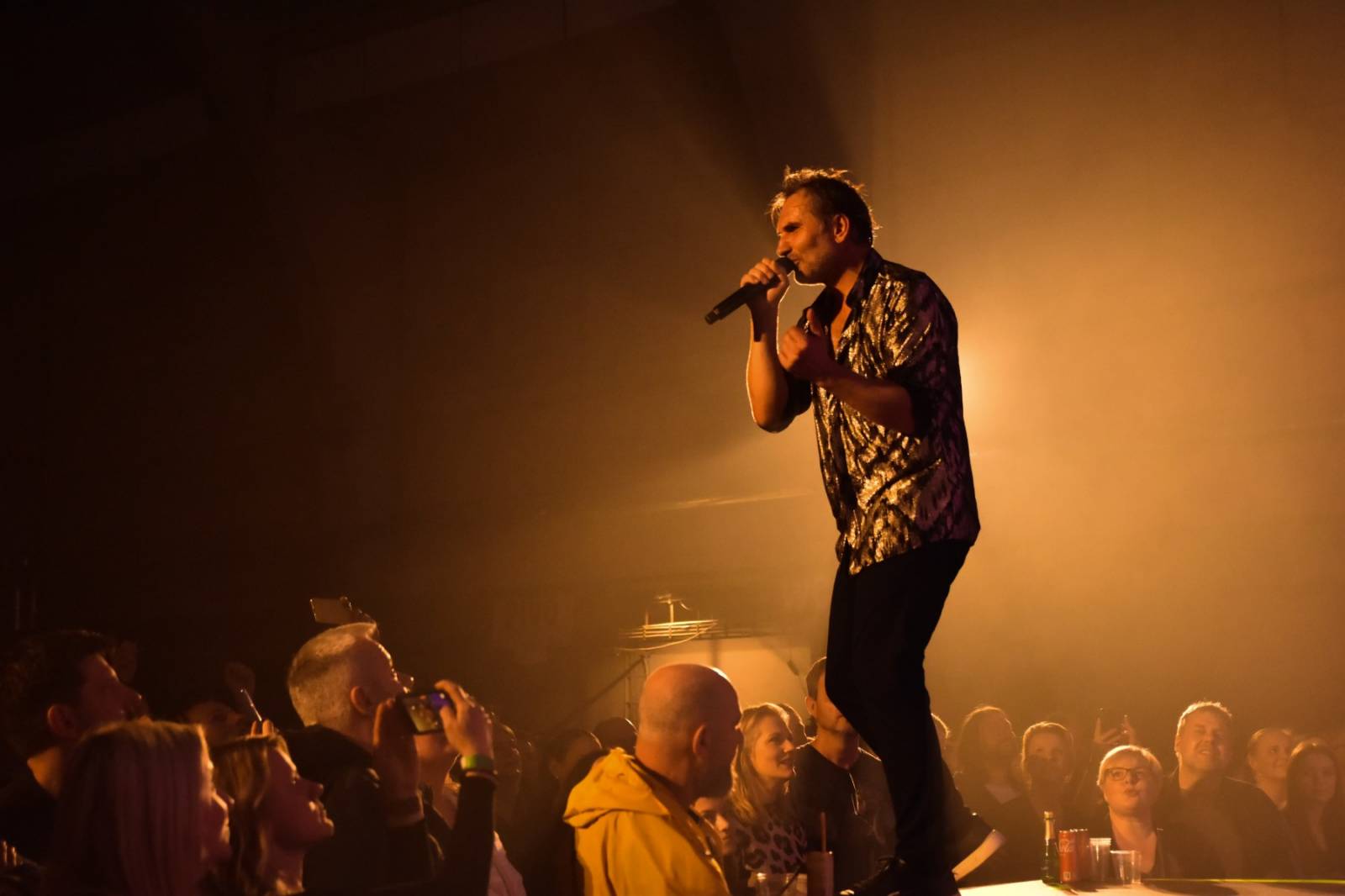 Mig 21 si do vyprodaného DEPO2015 v Plzni přivezli diskokouli, odvezli si kalhotky 