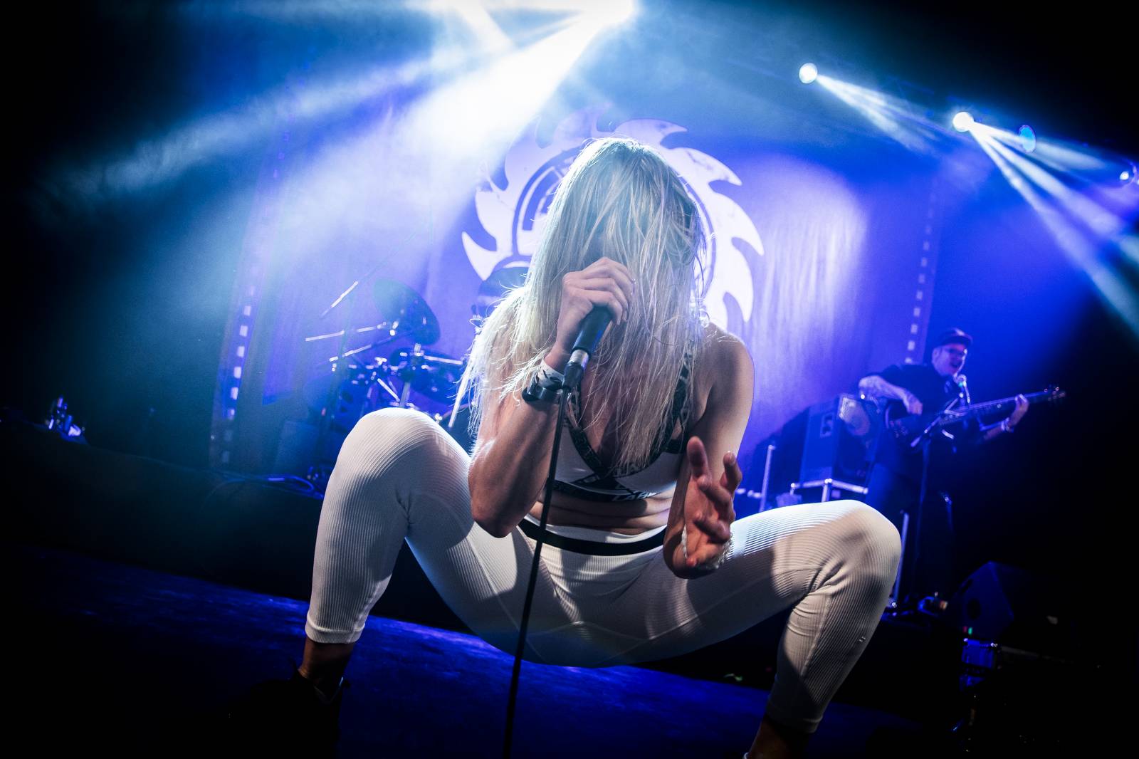 Gaia Mesiah rozvlnila klub Roxy a pokřtila nové album Vlnobytí