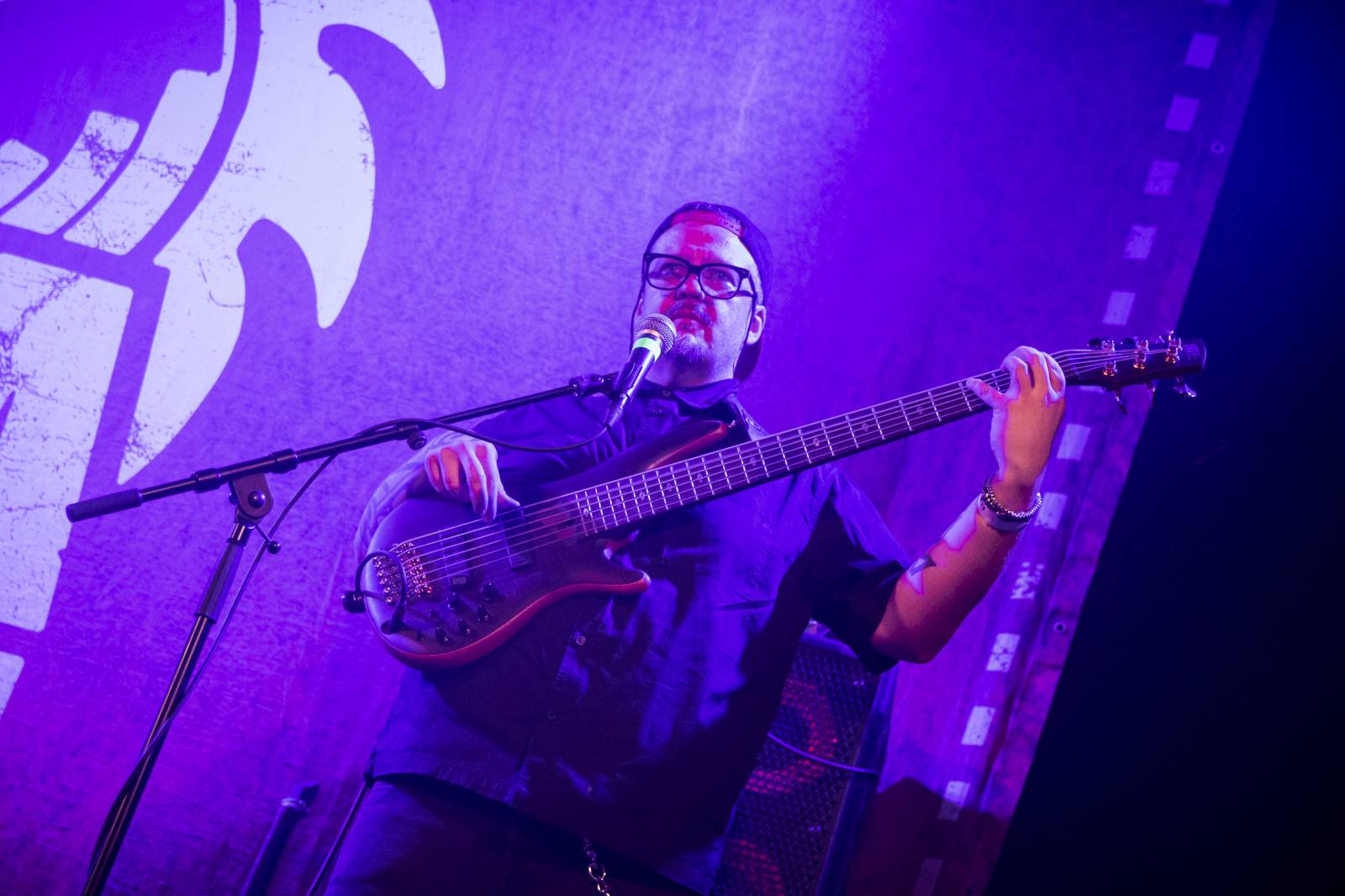 Gaia Mesiah rozvlnila klub Roxy a pokřtila nové album Vlnobytí