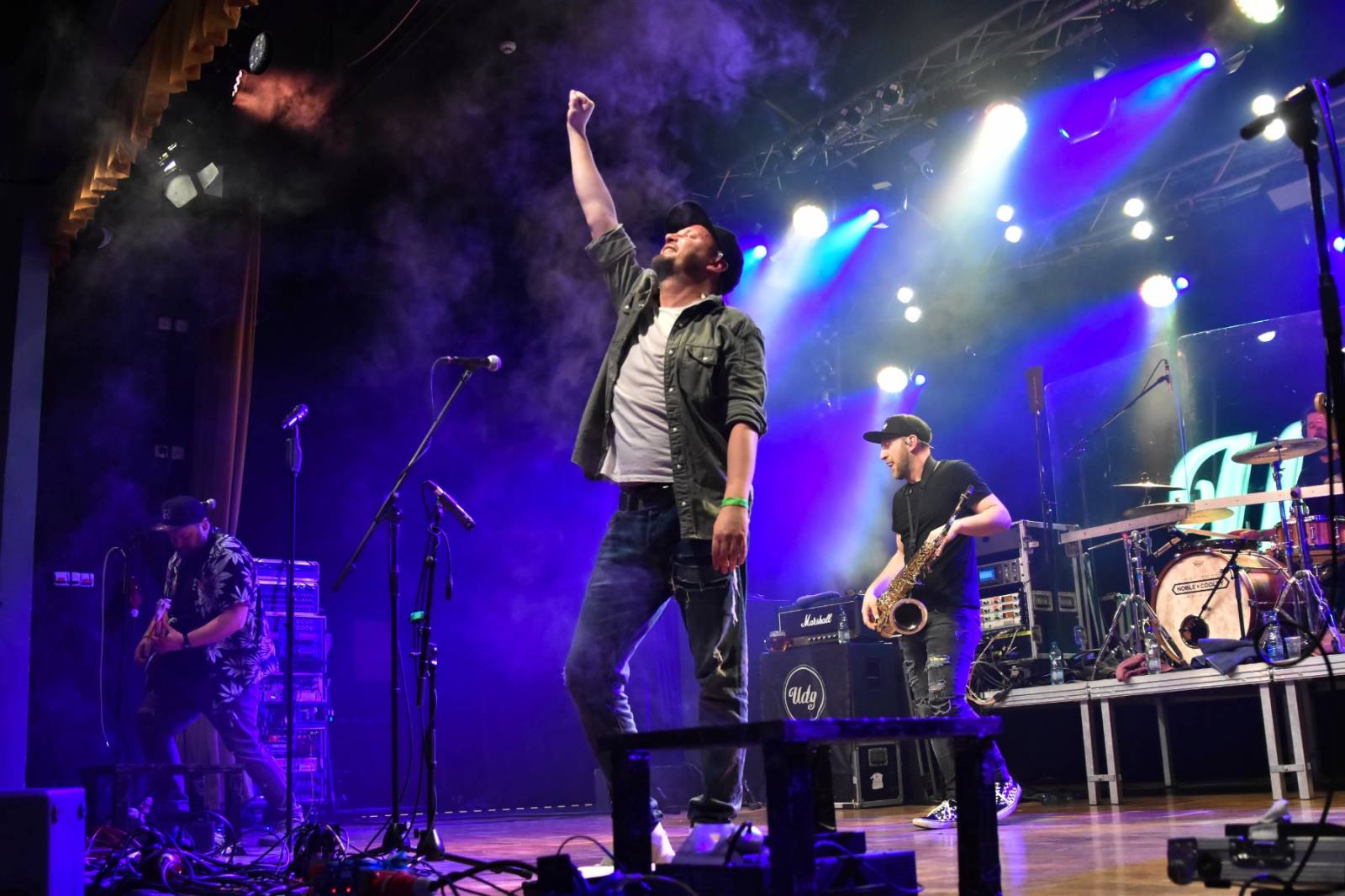 UDG zaplnili plzeňskou Šeříkovku, přivezli s sebou Pekaře s novou sestavou