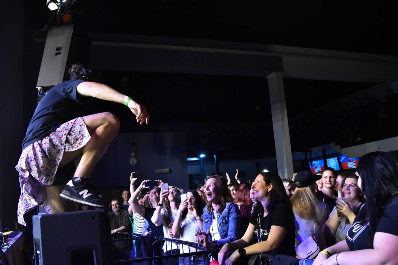 UDG zaplnili plzeňskou Šeříkovku, přivezli s sebou Pekaře s novou sestavou