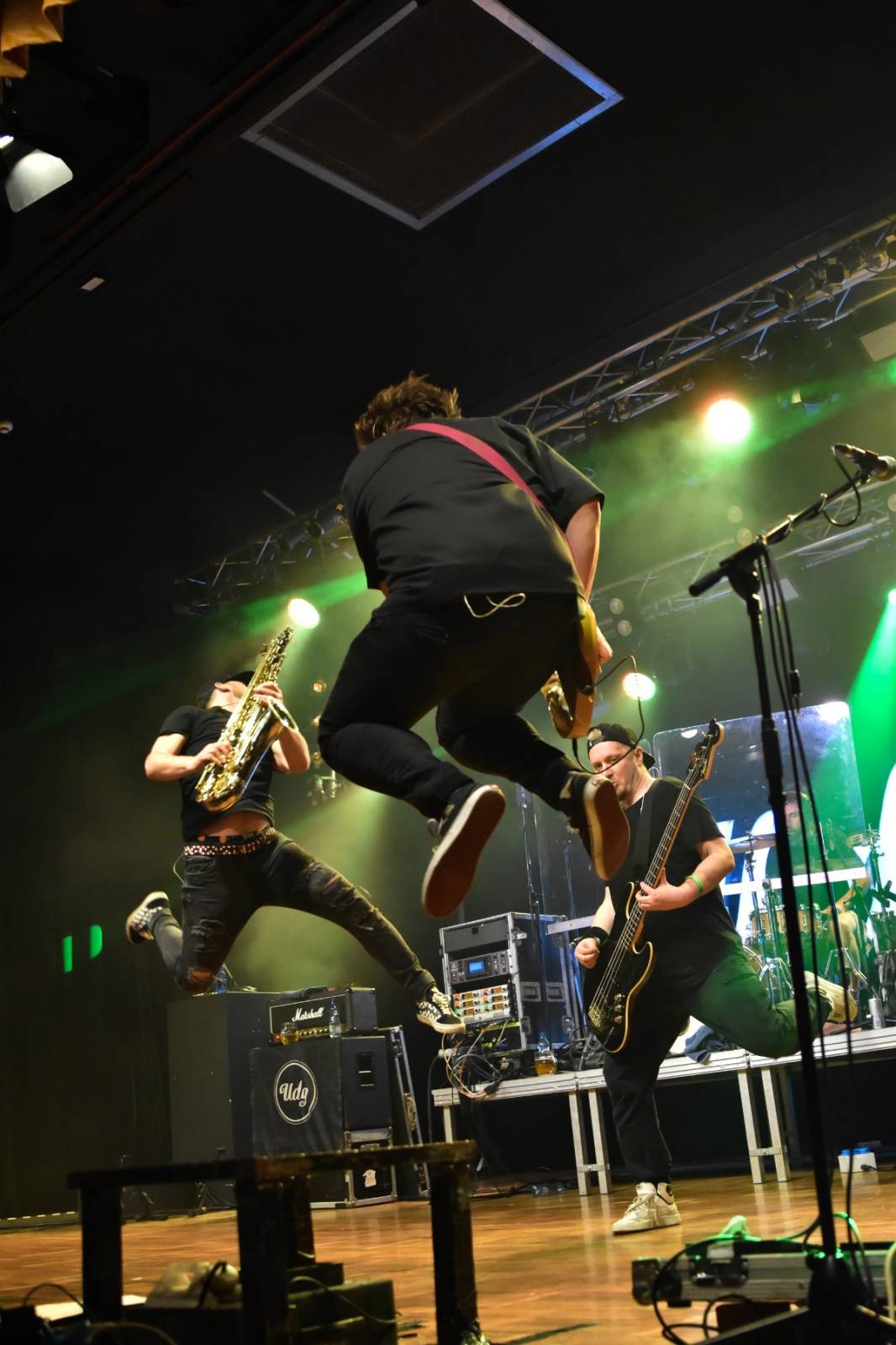 UDG zaplnili plzeňskou Šeříkovku, přivezli s sebou Pekaře s novou sestavou